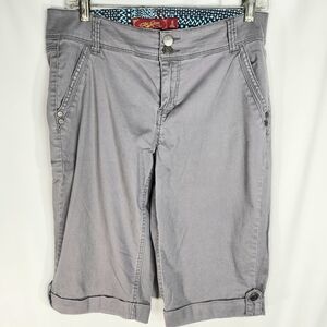 One 5 One Grey 2 Button Fly Button Tab Cuffs Cotton Bermuda Shorts Size 6